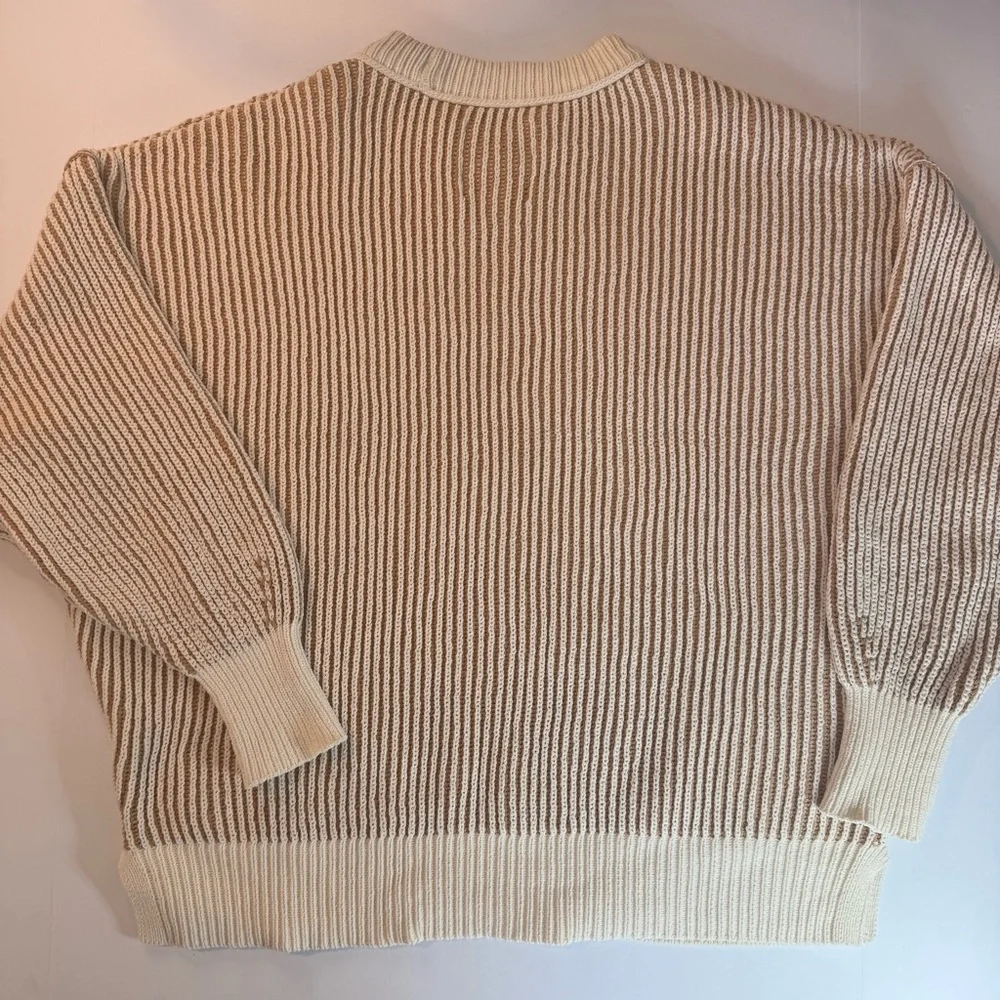 Aerie Beyond Chenille Woman’s Medium Two Toned Tan Cream Knit Crewneck Sweater - Picture 5 of 13